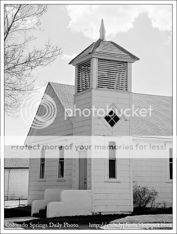 Colorado Springs Daily Photo Roswell Community Church
